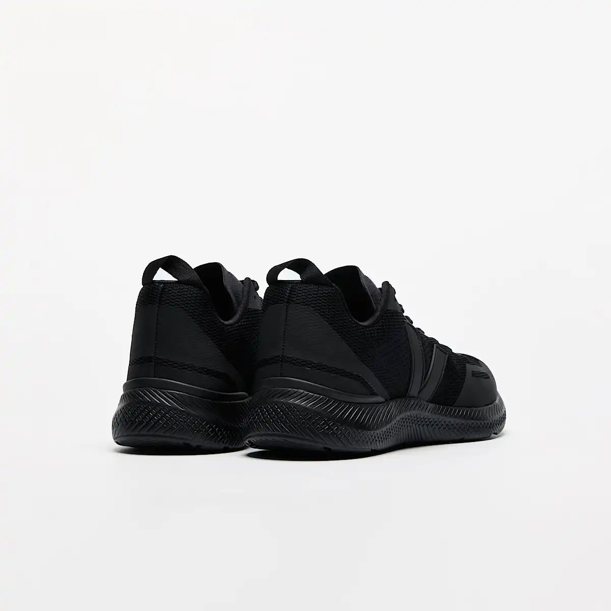 IMPALA ENGINEERED-MESH FULL BLACK